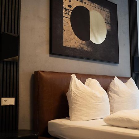 Ferienwohnungen Im Stadtzentrum -Junik Apartments เครเฟลด์ ภายนอก รูปภาพ