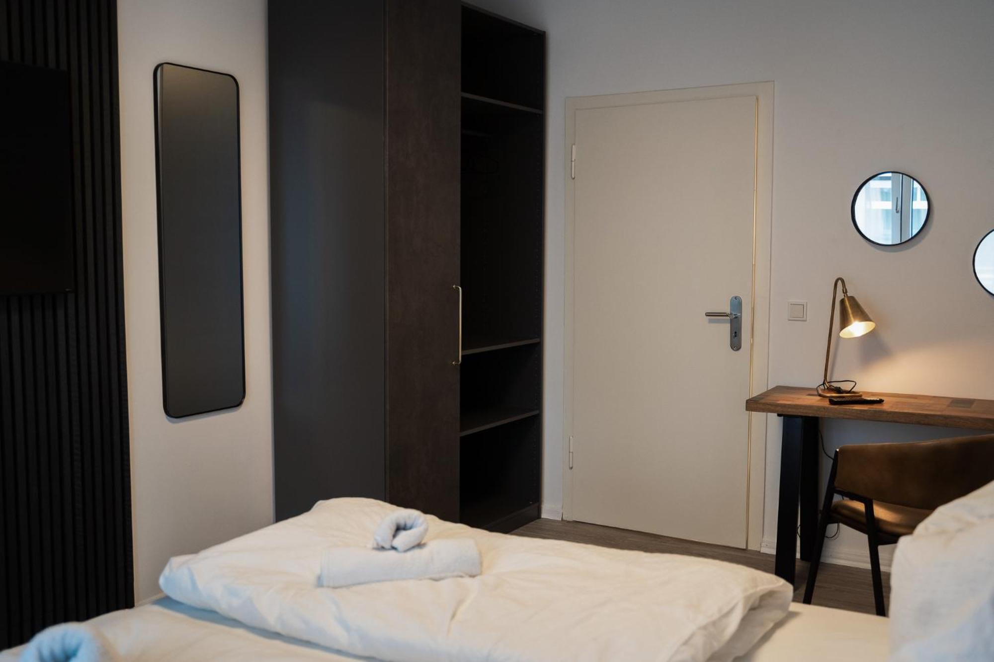 Ferienwohnungen Im Stadtzentrum -Junik Apartments เครเฟลด์ ภายนอก รูปภาพ